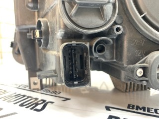 Фара передняя правая, ориг. номер 63117271906, BMW 523i F10 2009-2013