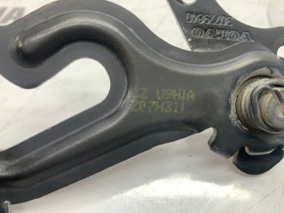 Крюк капота, ориг. номер 31425789, Volvo V70 2007-2013