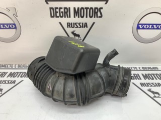 Патрубок воздушный, ориг. номер 30636828, Volvo S60 2004-2010
