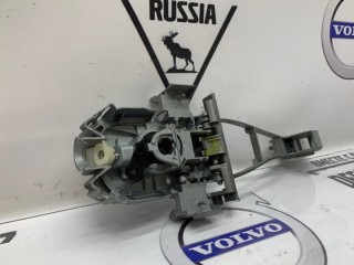 Кронштейн ручки двери передний правый, ориг. номер 30784199, Volvo S40 2007-2012