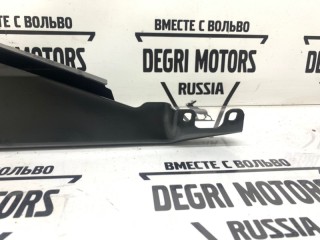Рамка радиатора, ориг. номер 51647200689, BMW 523i F10 2009-2013