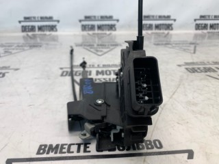 Замок двери передний правый, ориг. номер 31253650, Volvo V50 2007-2012