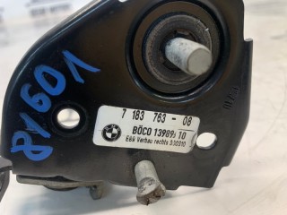 Крюк капота левый, ориг. номер 51237183763, BMW 530i F10 2009-2013