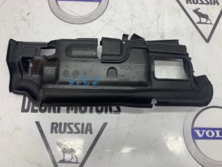 Дефлектор радиатора правый, ориг. номер 31383123, Volvo S60 2013-2018