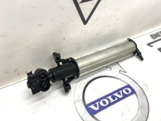 Форсунка омывателя фары левая, ориг. номер 30784344, Volvo S60 2010-2013