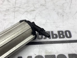 Форсунка омывателя фары левая, ориг. номер 30784344, Volvo S60 2010-2013