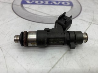 Форсунка бензиновая, ориг. номер 30757534, Volvo S80 2006-2010