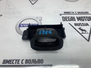 Воздухозаборник, ориг. номер 30741748, Volvo V50 2007-2012