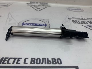 Форсунка омывателя фары передняя левая, ориг. номер 30784344, Volvo S60 2010-2013