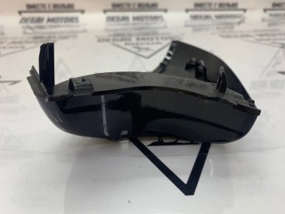 Крышка зеркала нижняя левая, ориг. номер 31353000, Volvo V40 2012-2017