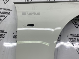 Крыло переднее правое, ориг. номер 41357168988, BMW 320i E92 2006-2010