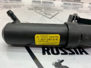 Форсунка омывателя фары, ориг. номер 30698423, Volvo S40 2003-2007