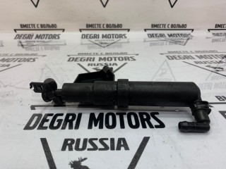 Форсунка омывателя лобового стекла передняя левая, ориг. номер 30698422, Volvo S40 2003-2007