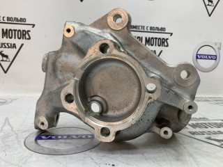 Кулак передний правый, ориг. номер 31216793924, BMW 320i E91 2008-2013