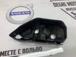 Кронштейн бампера передний левый, ориг. номер 31265394, Volvo V50 2007-2012