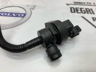 Клапан вентиляции топливного бака, ориг. номер 13907512576, BMW 525i E60 2002-2007