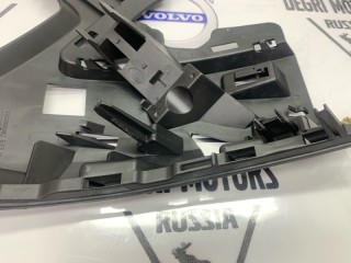 Кронштейн бампера передний правый, ориг. номер 31323426, Volvo S60 2010-2013