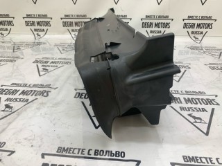 Воздуховод радиатора передний, ориг. номер 30763389, Volvo V50 2007-2012