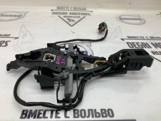 Кронштейн ручки двери, ориг. номер 30784205, Volvo XC60 2008-2013