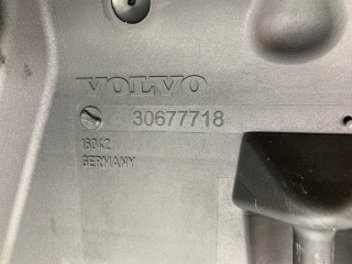 Корпус воздушного фильтра, ориг. номер 30677718, Volvo V70 2007-2013