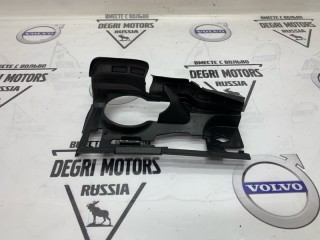 Дефлектор радиатора передний правый, ориг. номер 31214424, Volvo V70 2007-2013