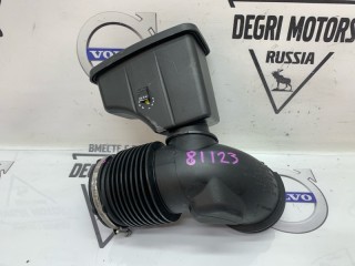 Патрубок воздушный, ориг. номер 13717521029, BMW 525i E60 2002-2007