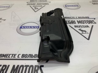 Дефлектор радиатора передний правый, ориг. номер 30796472, Volvo V60 2010-2013
