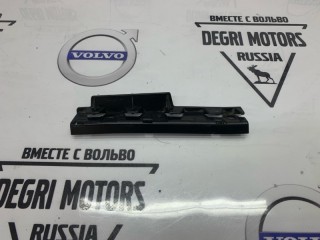Кронштейн порога передний правый, ориг. номер 51777066228, BMW 525i E60 2002-2007