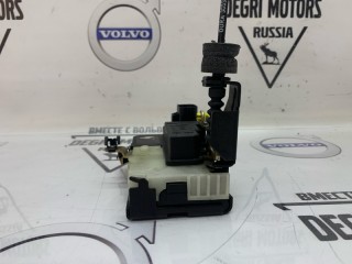 Замок двери передний правый, ориг. номер 30699752, Volvo XC70 2004-2007