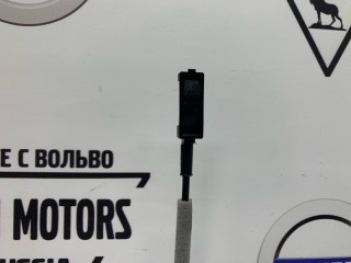 Замок двери передний правый, ориг. номер 30699752, Volvo V70 2004-2007