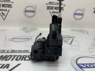 Замок двери передний правый, ориг. номер 31349860, Volvo V60 2010-2013