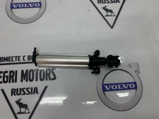 Форсунка омывателя фары передняя левая, ориг. номер 30784344, Volvo S60 2010-2013