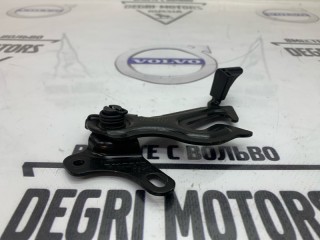 Крюк капота, ориг. номер 31425791, Volvo V40 Cross Country 2012-2016