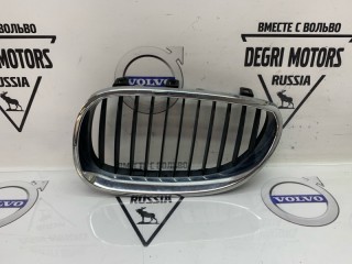 Решетка радиатора, ориг. номер 51137027061, BMW 530i E60 2002-2007