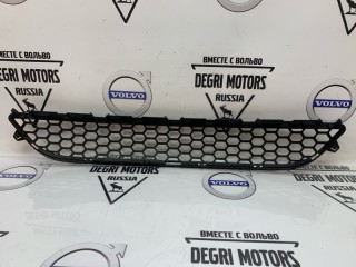 Решетка бампера, ориг. номер 30795021, Volvo V60 2010-2013