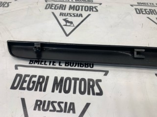 Молдинг двери передний правый, ориг. номер 39987239, Volvo V70 2004-2007