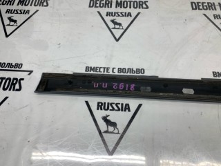 Молдинг двери передний правый, ориг. номер 39987419, Volvo XC70 2000-2004