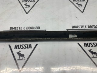 Молдинг двери передний правый, ориг. номер 39987419, Volvo XC70 2000-2004