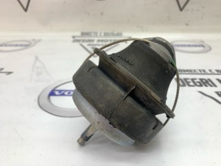 Опора двигателя, ориг. номер 30778951, Volvo V70 2004-2007