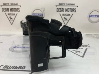 Дефлектор радиатора передний левый, ориг. номер 31214423, Volvo V70 2007-2013