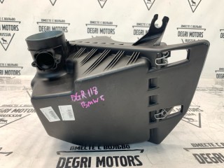 Корпус воздушного фильтра, ориг. номер 13717577779, BMW 525i E60 2002-2007