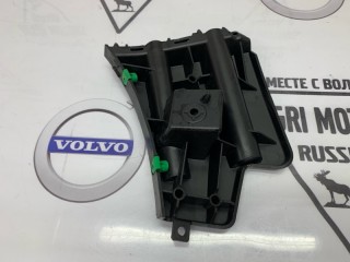 Кронштейн бампера передний левый, ориг. номер 30795048, Volvo V60 2010-2013