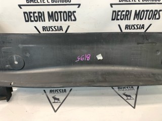 Обтекатель радиатора передний, ориг. номер 30698664, Volvo V70 2004-2007