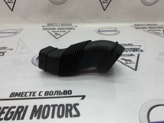 Воздухозаборник передний, ориг. номер 31274555, Volvo S60 2010-2013
