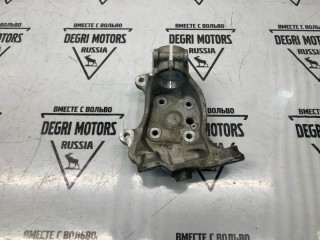 Кулак передний левый, ориг. номер 31216753461, BMW 740i E65 2005-2008