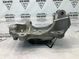 Кулак передний правый, ориг. номер 31216753462, BMW 740i E65 2005-2008