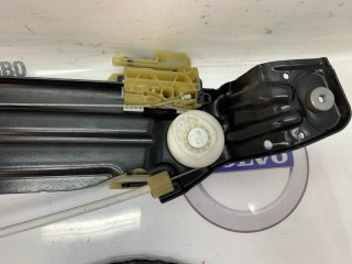 Стеклоподъемник передний левый, ориг. номер 51337182131, BMW 523i F10 2009-2013