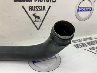 Патрубок интеркулера, ориг. номер 8638967, Volvo XC70 2004-2007