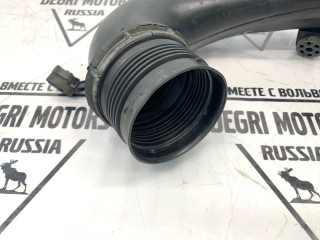 Патрубок воздушный, ориг. номер 13711437630, BMW 528i E39 1995-2000