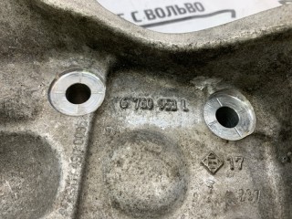 Кулак передний левый, ориг. номер 31216760953, BMW 525i E61 2002-2007
